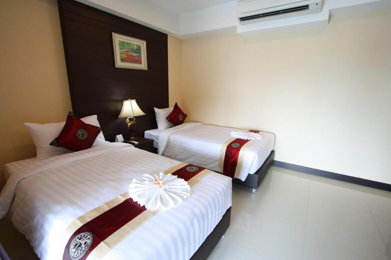 Valhalla Pattaya Hotel Haat Jomtien Eksteriør bilde